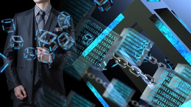 ブロックチェーンという複雑な情報に立ち向かうビジネスマン